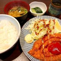 チキンかつ定食 ¥850