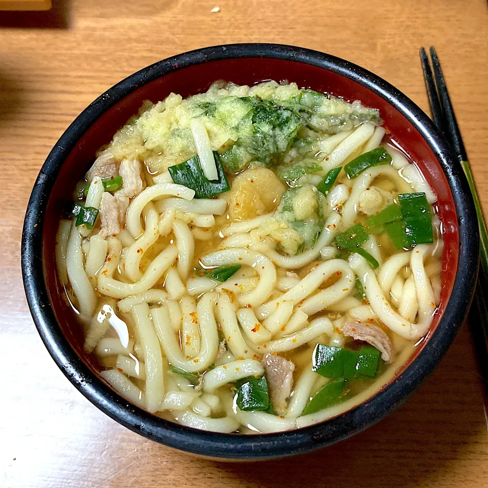 Snapdishの料理写真:煮込みうどん|みんみんさん