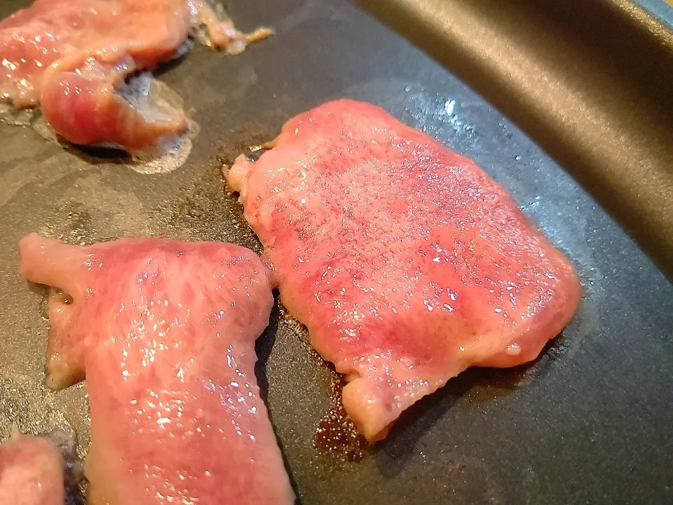 Snapdishの料理写真:塩麹の牛タ～ン！|ゆきこさん