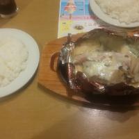 COCO'Sの『・春野菜と燻製ベーコンのクリーム包み焼きハンバーグ　145g』(夕飯)