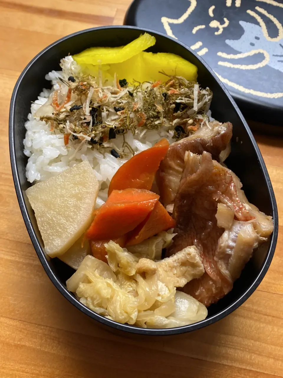 赤魚の煮付け弁当|aru_sakazakさん