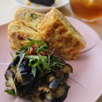 春分だね🍀 
茄子のワサビ漬け
春のお昼ごはん