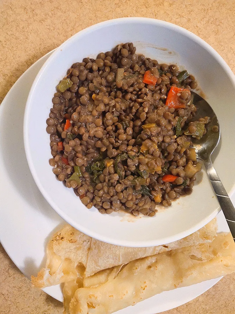 Lentils w/ spinach, and Chinese pancakes|Manzini Hawaさん