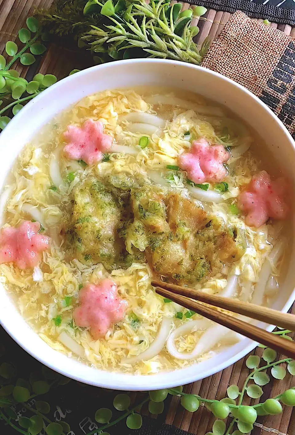 桜舞い散る筍の磯辺揚げかきたまうどん|MAPITEEさん