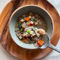 ひしおで根菜と雑穀スープ