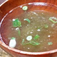 お湯注ぐだけとろろ昆布のお吸い物