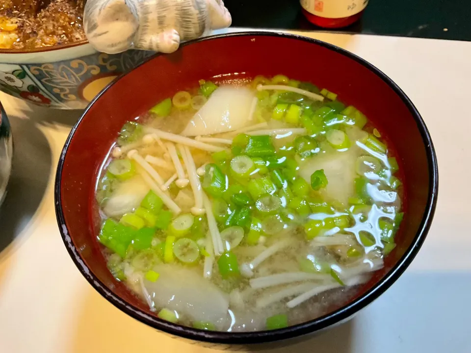 カブとエノキのお味噌汁|Takeshi  Nagakiさん