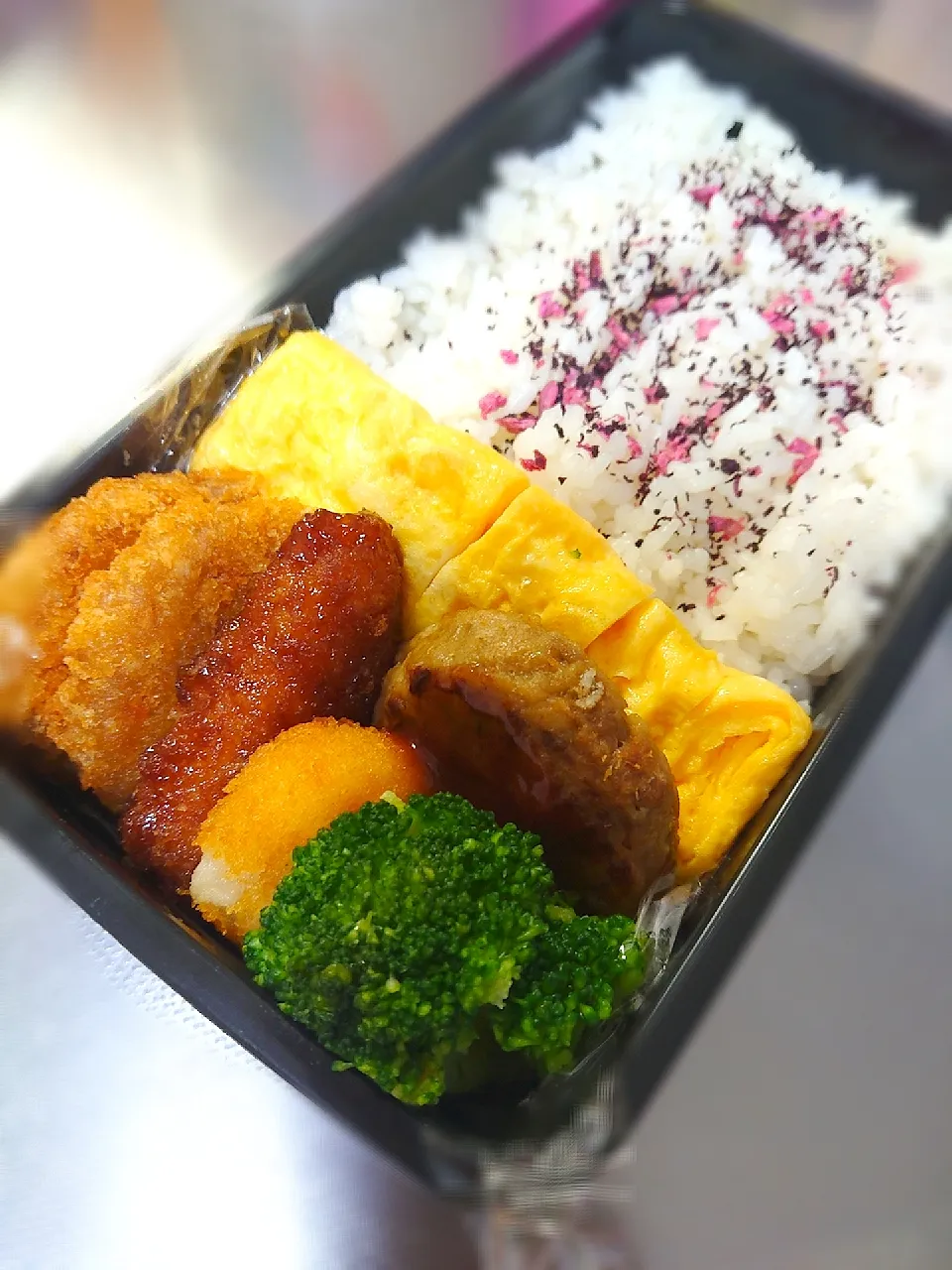 お弁当😋🍴🍱♬*|まなみさん