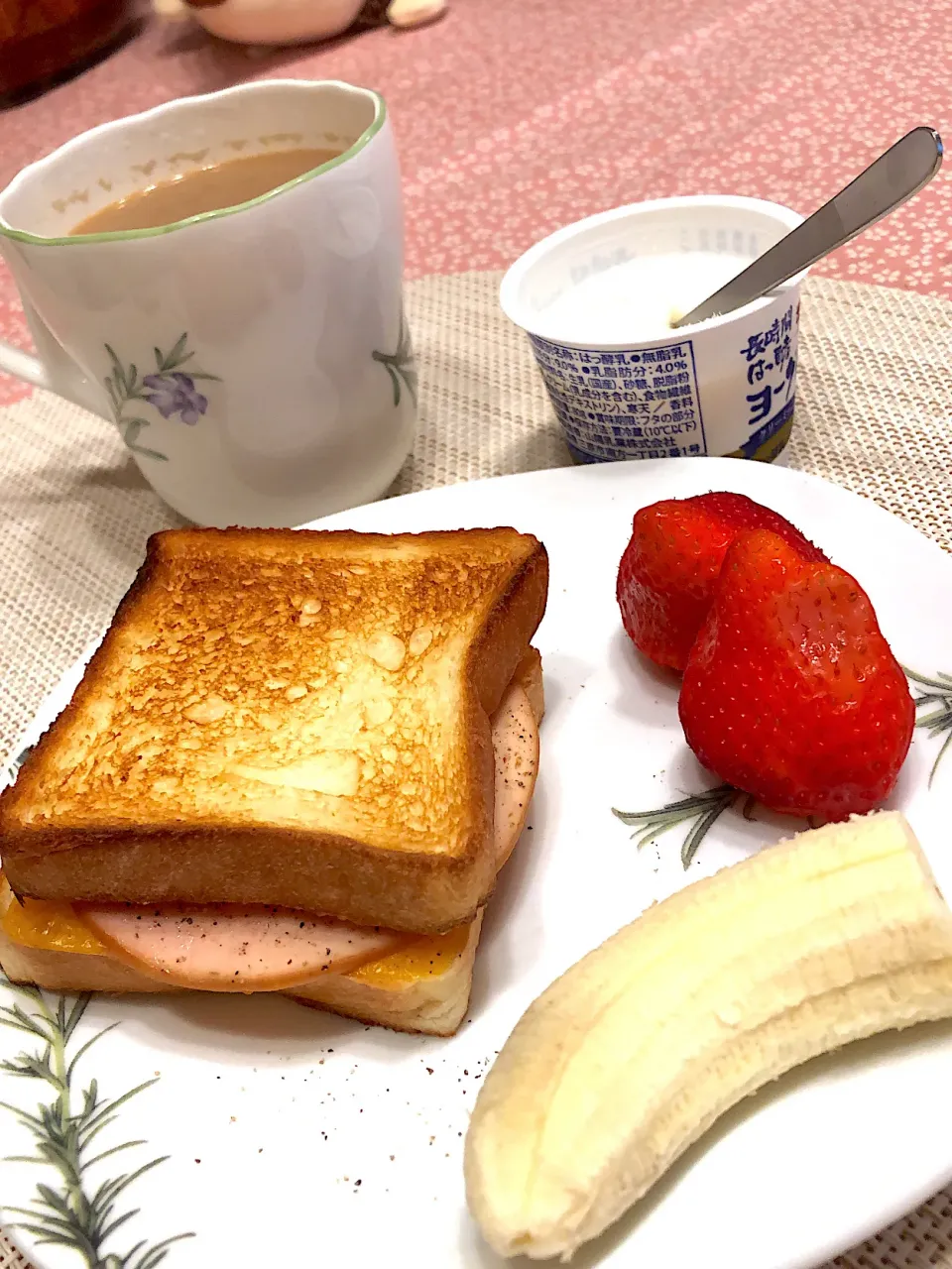 朝ごパン　ハム卵チーズ|amiさん