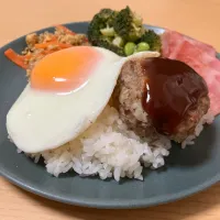 お昼ごはん🍳🍴|ちゃっちゃんさん