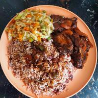 Rice and beans with home style chicken & steam veggies