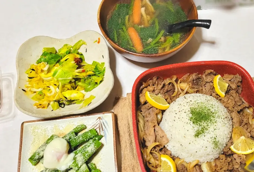 ある日の晩御飯🍴|みちびさん