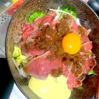 ローストビーフ丼|ちーくんさん