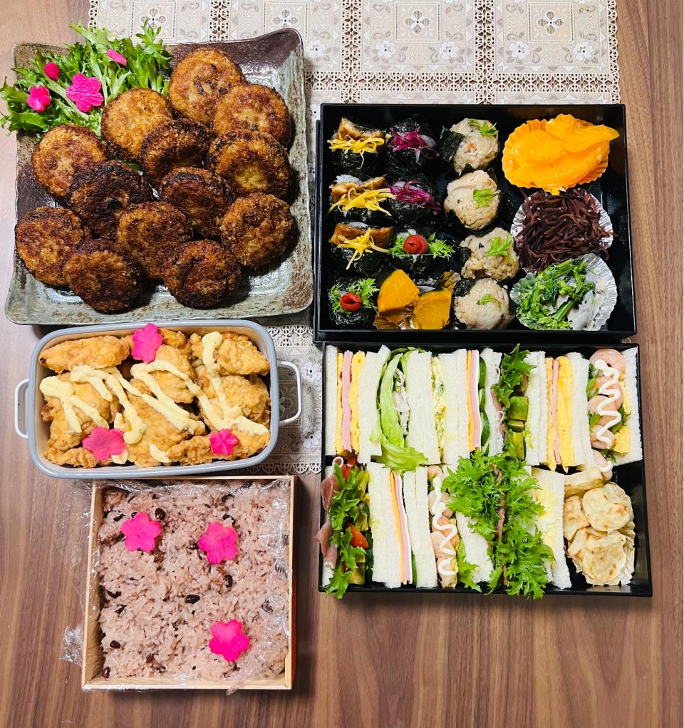 「お花見お弁当」