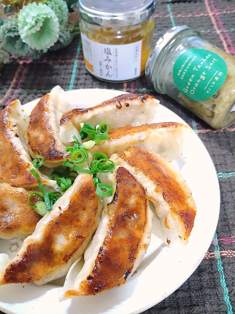 食卓を紡ぐお便り便調味料de焼き餃子 ·͜·♡