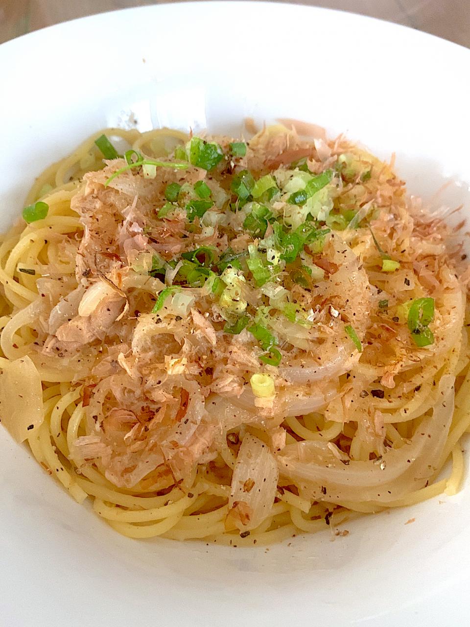 ツナと玉ねぎの和風パスタ ランチ