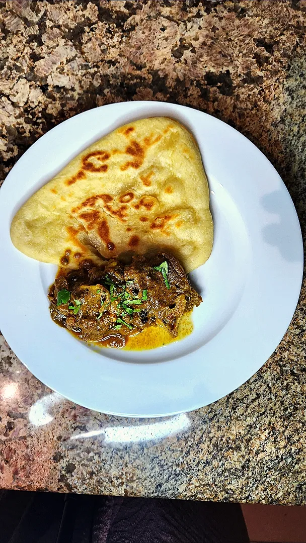 Lamb curry and roti.|reshoketswe legoabeさん