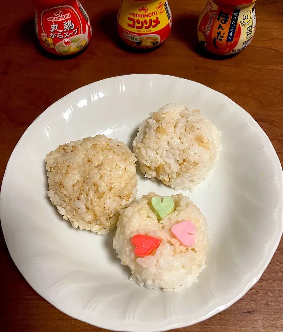 Snapdishの料理写真:３種のだしおむすび|afさん