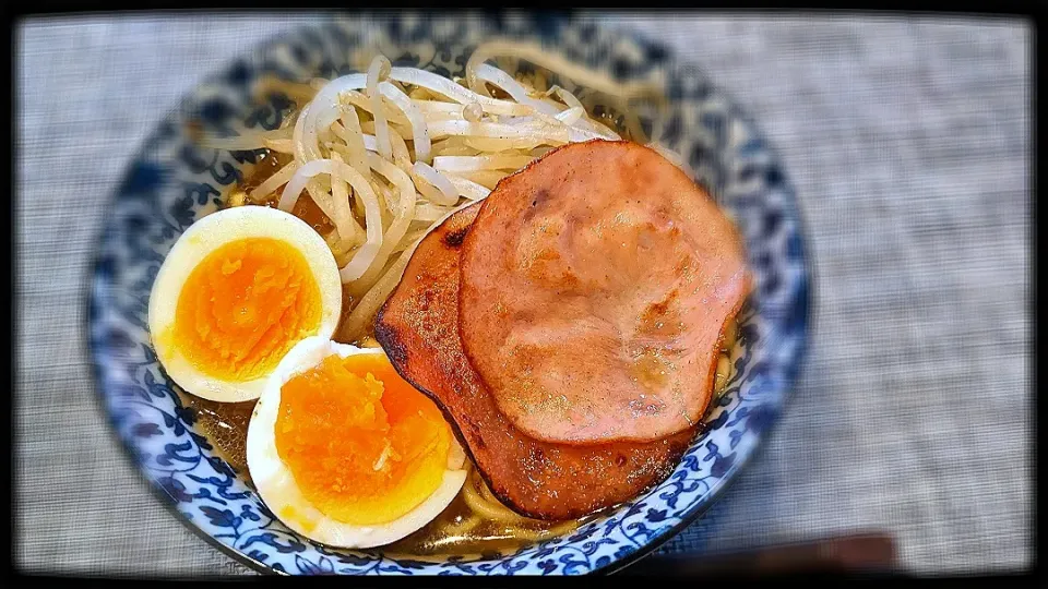 お家ラーメン|えびフライさん