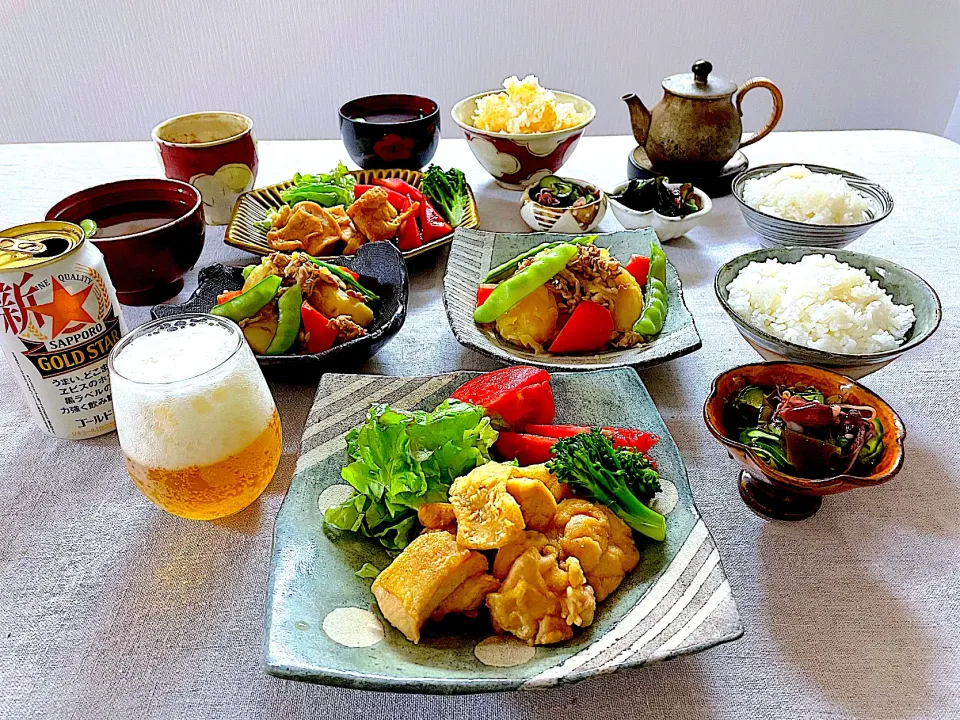 鳥の唐揚げと肉じゃがと🍺|ゆかりさん