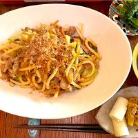 晩ごはん♯焼うどん♯小松菜おひたし♯春野菜♯キャロットロティ♯ネギロティ