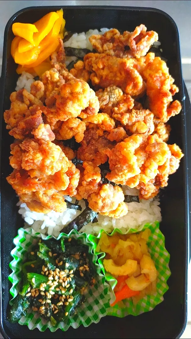 旦那弁当　2023/3/27

豚唐揚げ
ほうれん草のごま和え
切り干し大根の煮物|ユキヨメ♪さん