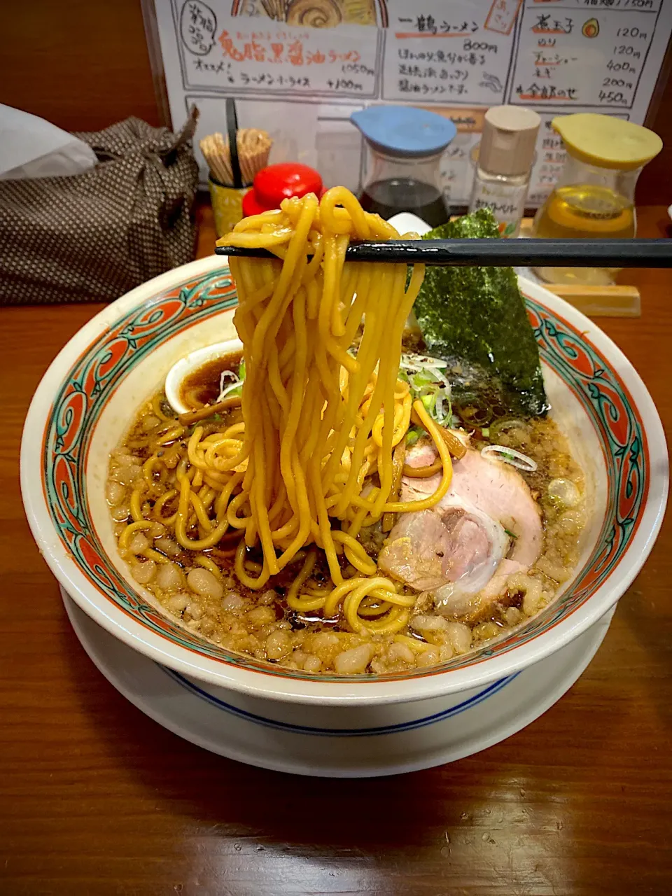 背脂黒醤油ラーメン|髙野泰朋さん