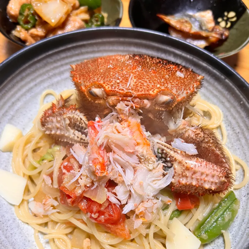 カニと春野菜のトマトクリームパスタ|ミカさん