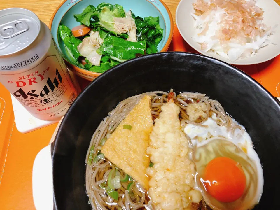 Snapdishの料理写真:えび天きつね蕎麦
ベーコン、きのこ、グリーンアスパラのホットサラダ🥗
オニスラ|naoさん