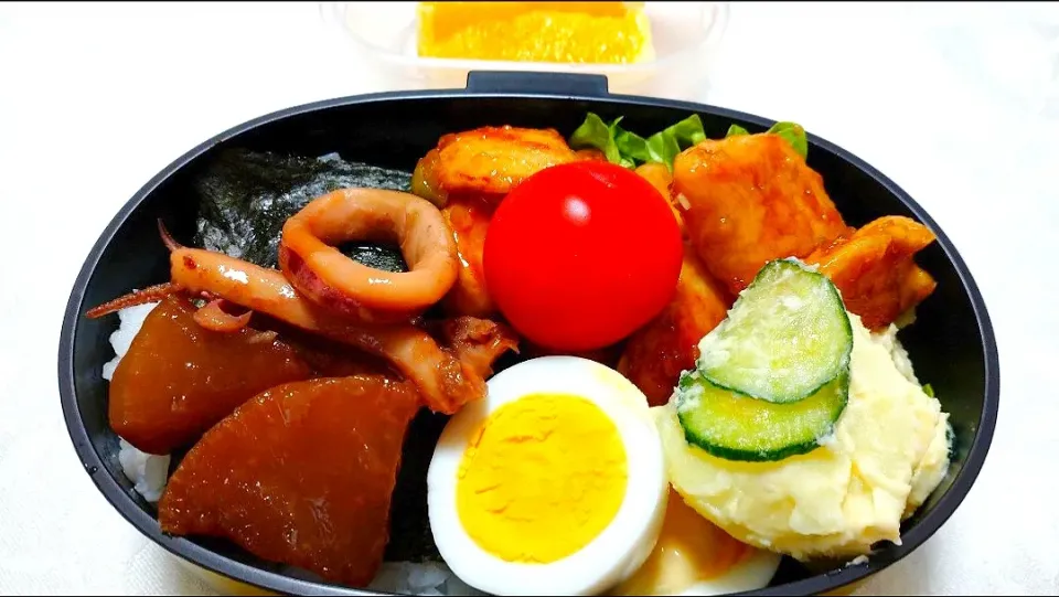 Snapdishの料理写真:3/27のお弁当🍱
海苔弁当|卯月さん