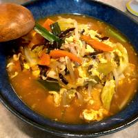 酸辣湯ラーメン