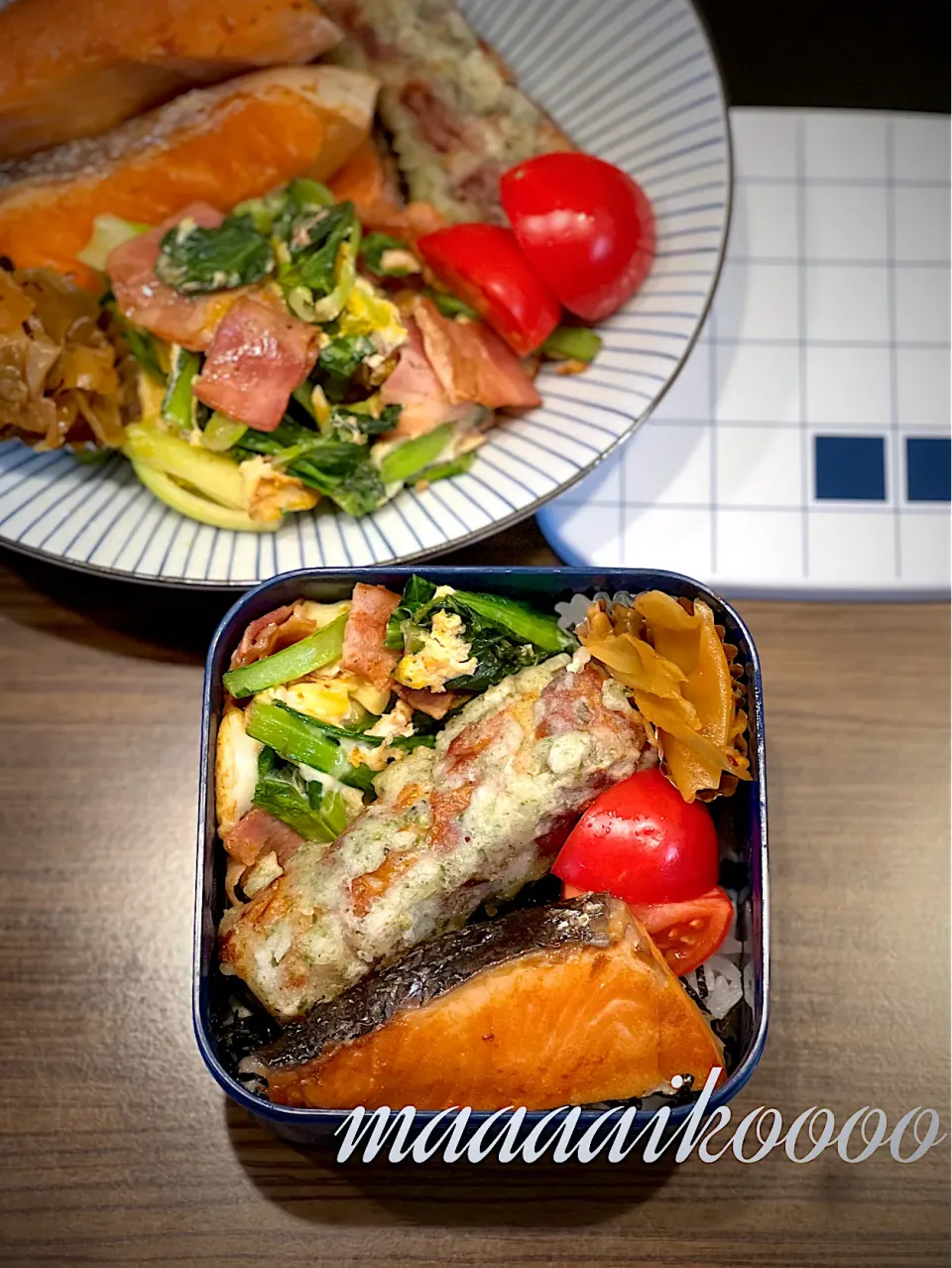 Snapdishの料理写真:鮭のり弁当🍱|マイコさん