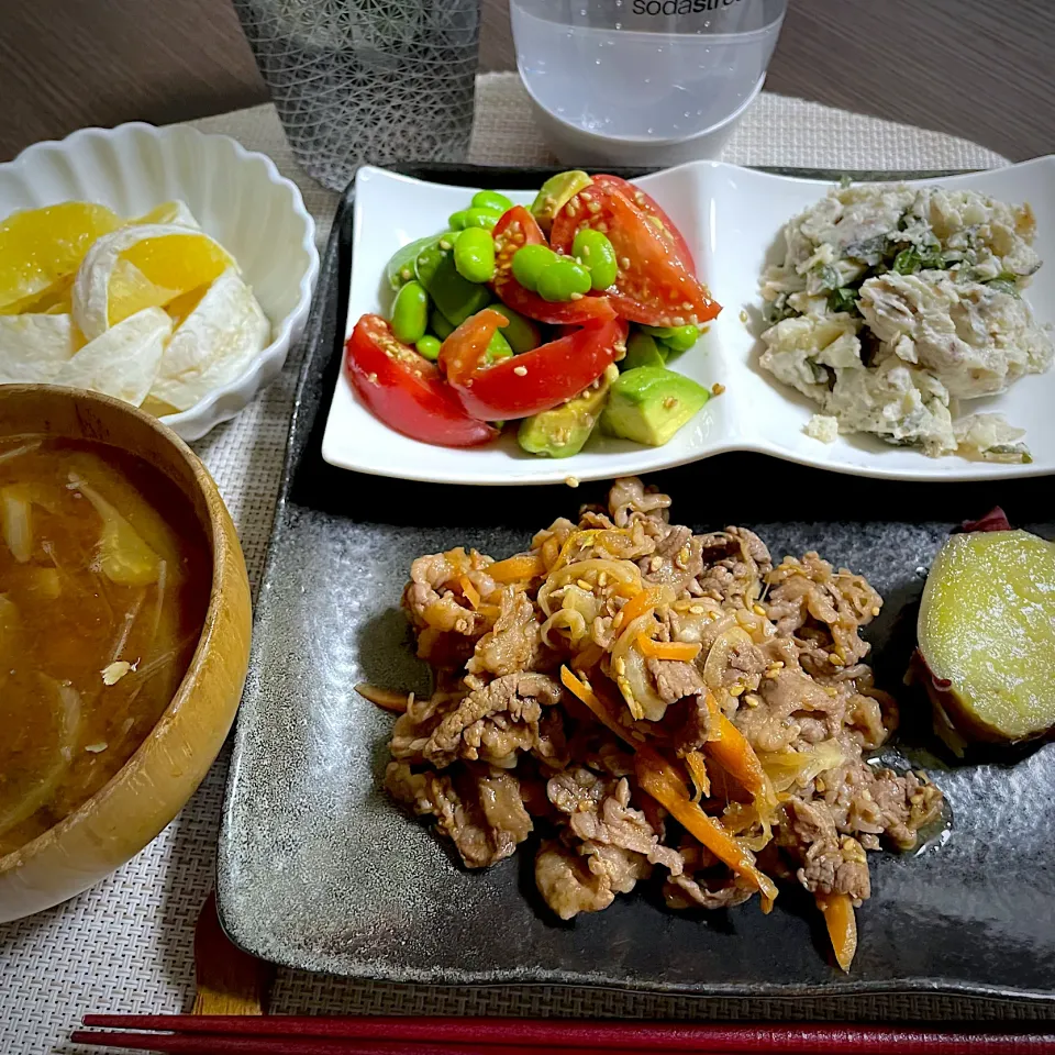 Snapdishの料理写真:3/28晩ご飯：プルコギっぽいやつ？！|ななみんさん