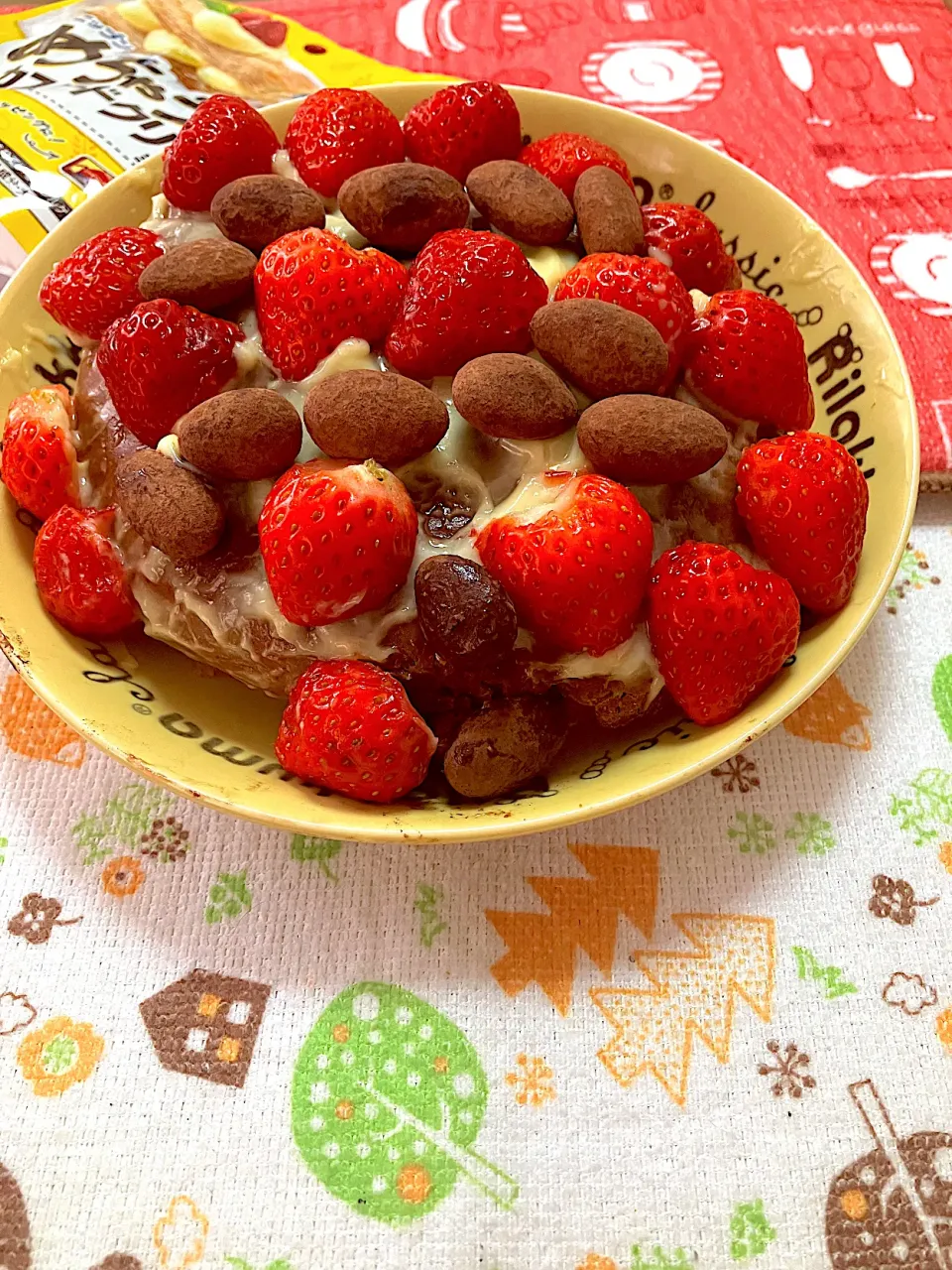 Snapdishの料理写真:🍓イチゴココアケーキ|KAORUNSHEEPさん