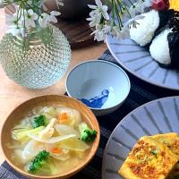 糀甘酒入り玉子焼きと具沢山お味噌汁のランチ