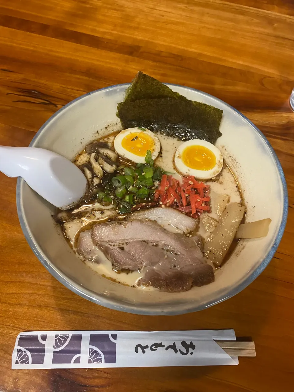 豚骨ラーメン　IN|なめこ汁さん