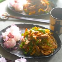 29日だょ♪肉の日大豆のお肉のチャプチェランチ