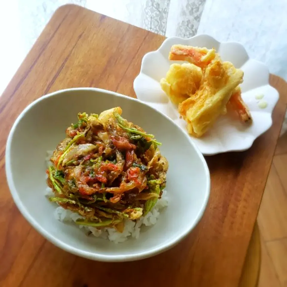 芹、新玉葱、桜海老のかき揚げ丼＆湯葉巻き海老天|mi_neneco♪さん