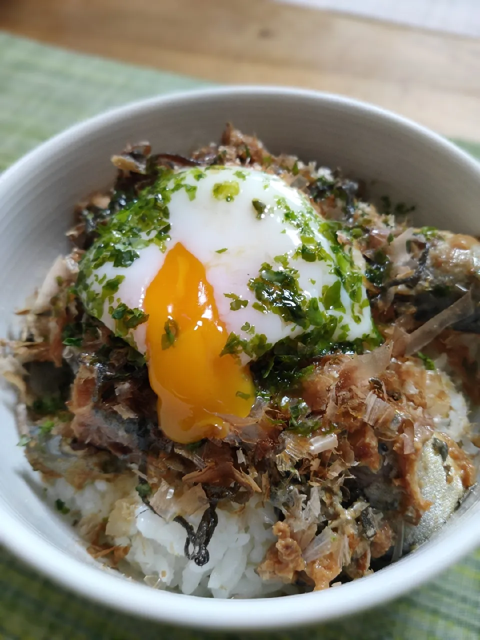 サバ缶丼|ちょびんさん