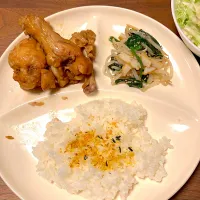 Snapdishの料理写真:手羽元煮、ナムル、サラダ|パッセさん