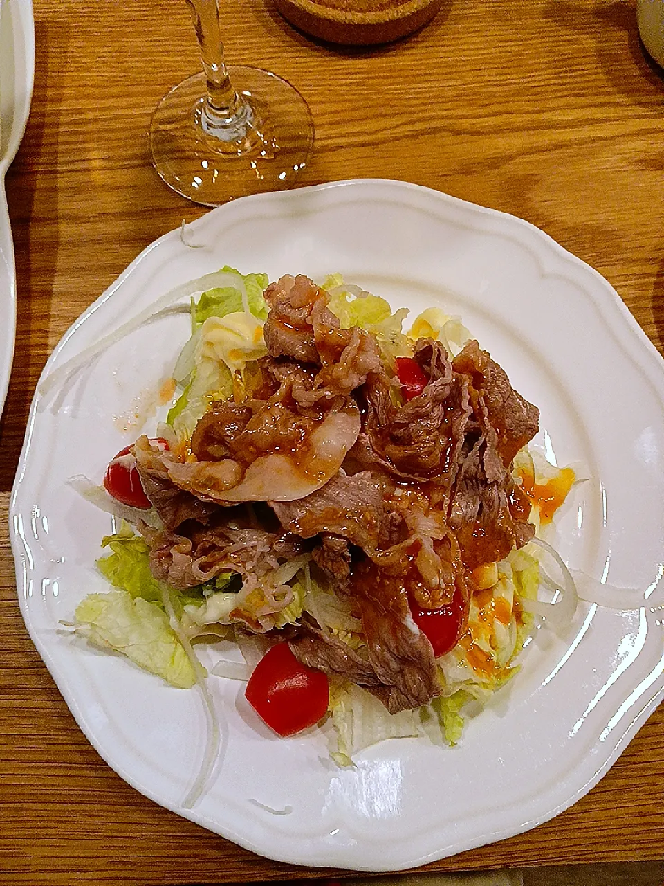 牛肉サニイレタスのサラダ🥗|わいさん