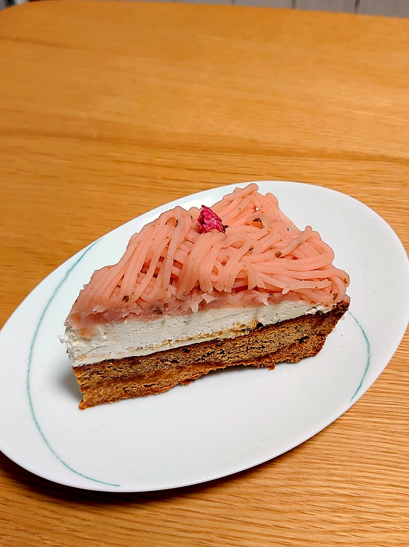 神保町・Styles Cakes & Co.の桜のモンブランタルト