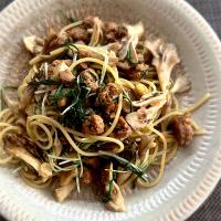 大豆のお肉でパスタ