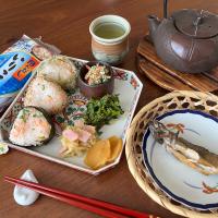 鮭と葱のいりこだしむすび
