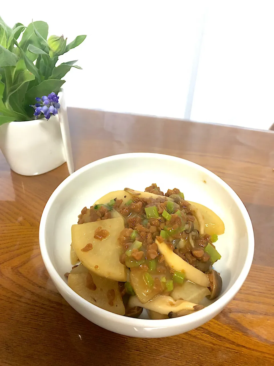 ニクベジそぼろで大根のとろっと炒め煮♪|なちこさん