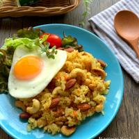 カレーナッツのエスニック風カレーチャーハン
