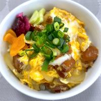 焼き鳥缶の親子丼