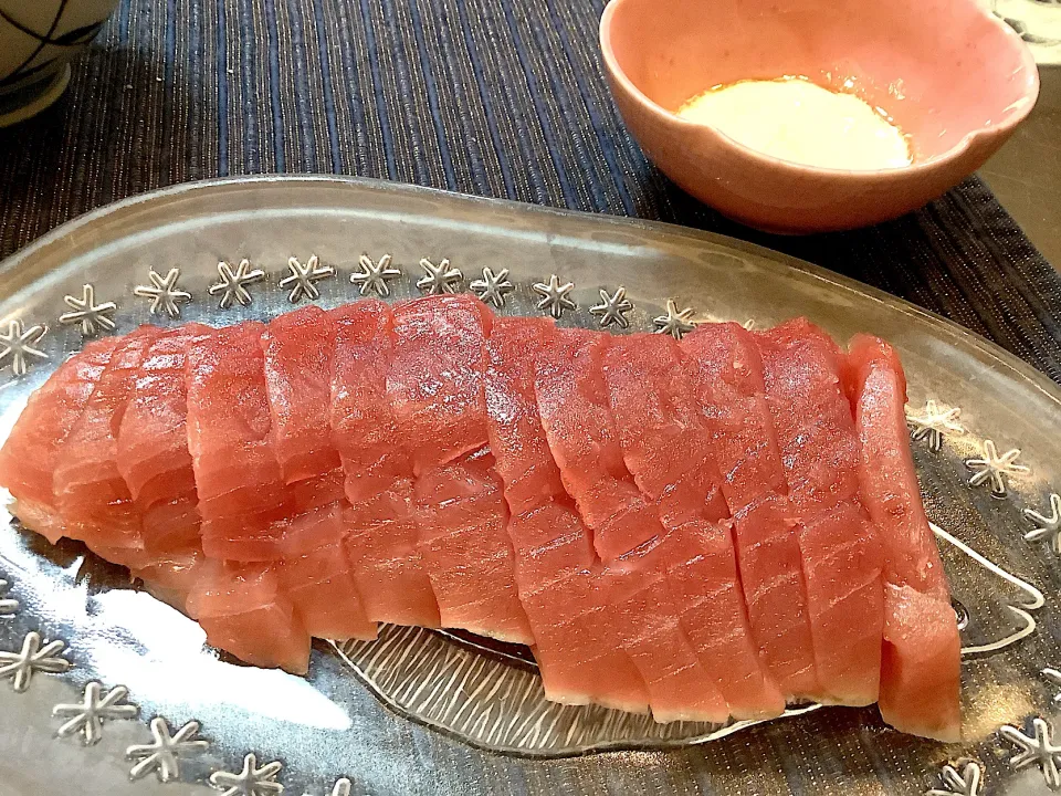 Snapdishの料理写真:カツオのお刺身🐟😋|アライさんさん