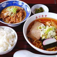 Snapdishの料理写真:ラーメン定食|Miffyさん