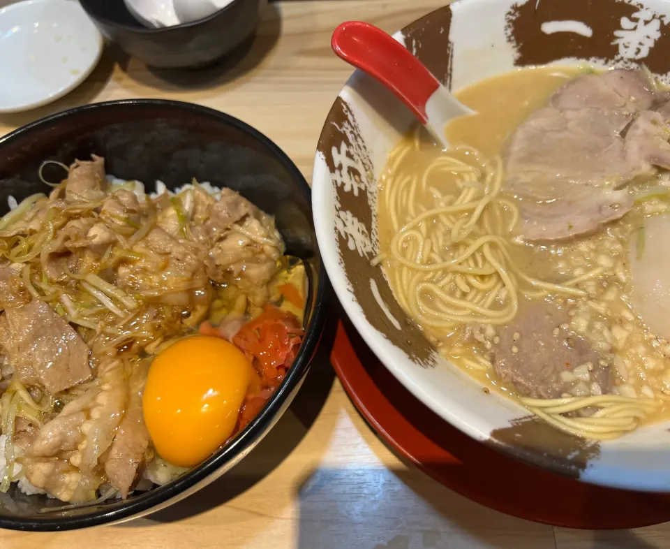 とんこつラーメン&スタ飯|takashiwagaさん